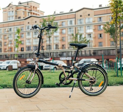 modern-eco-friendly-bicycle-outdoors